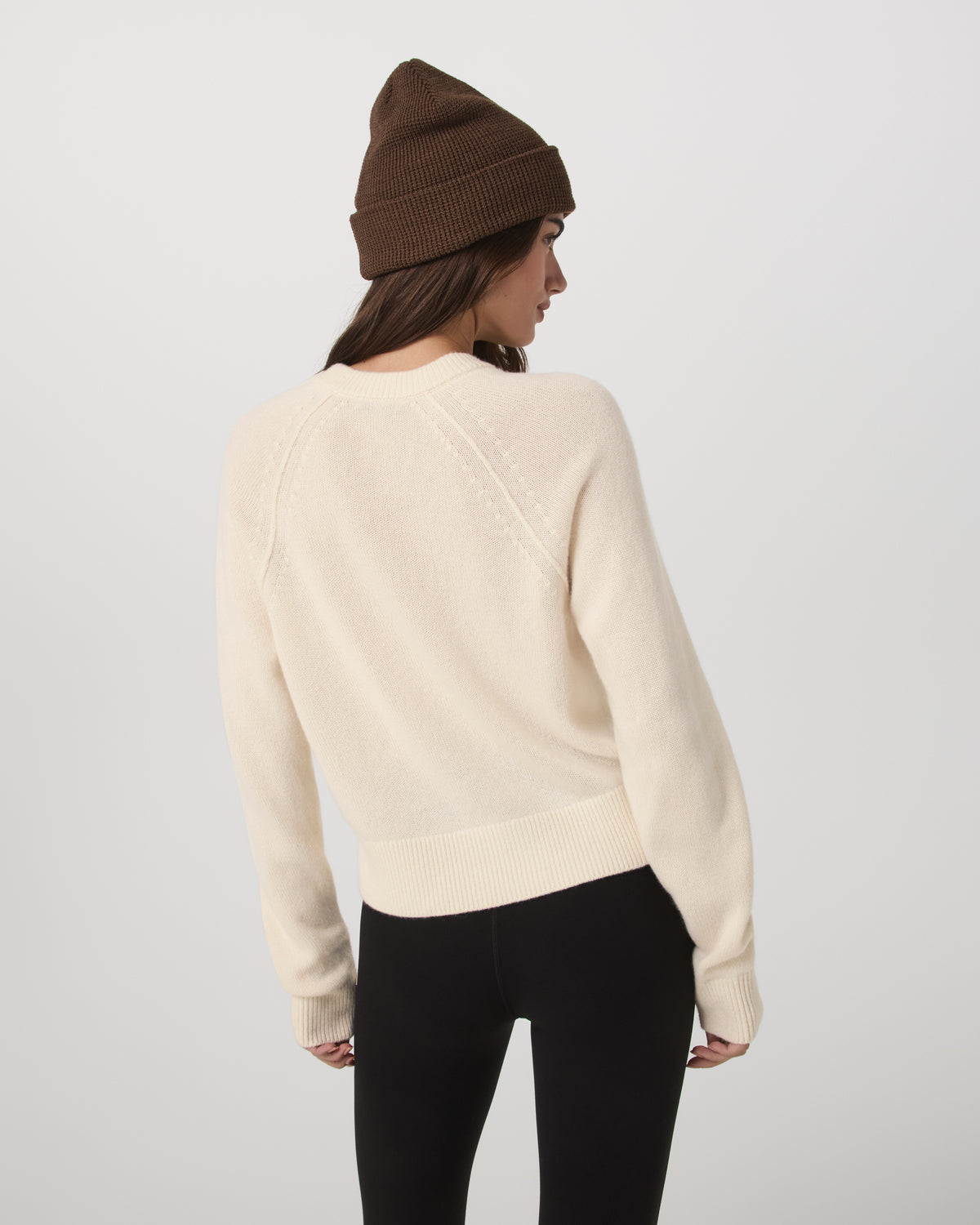 Émilie Cashmere Crew Women's Porcelain Pullover | Vuori