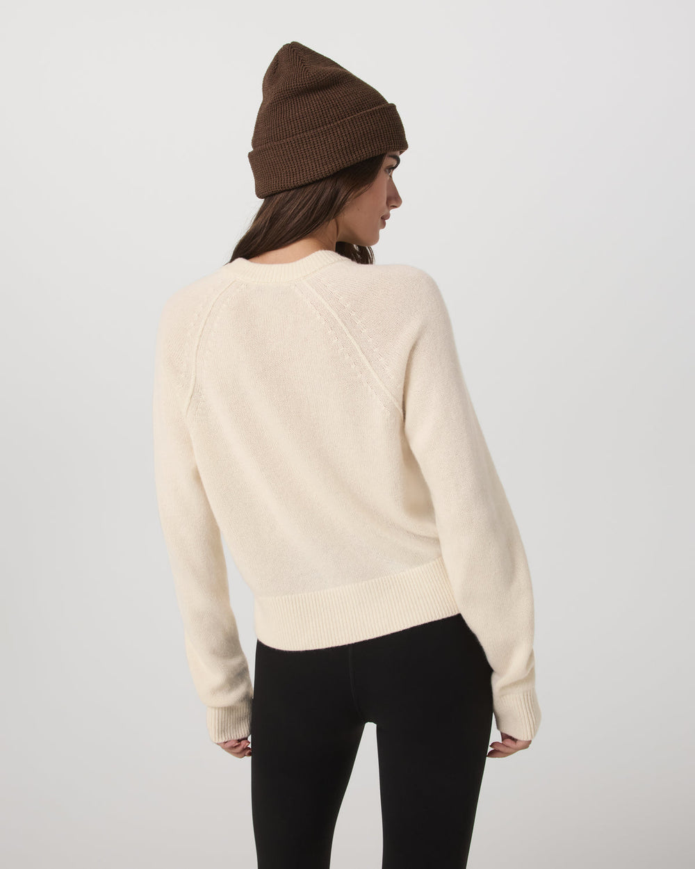 Émilie Cashmere Crew Women's Porcelain Pullover | Vuori