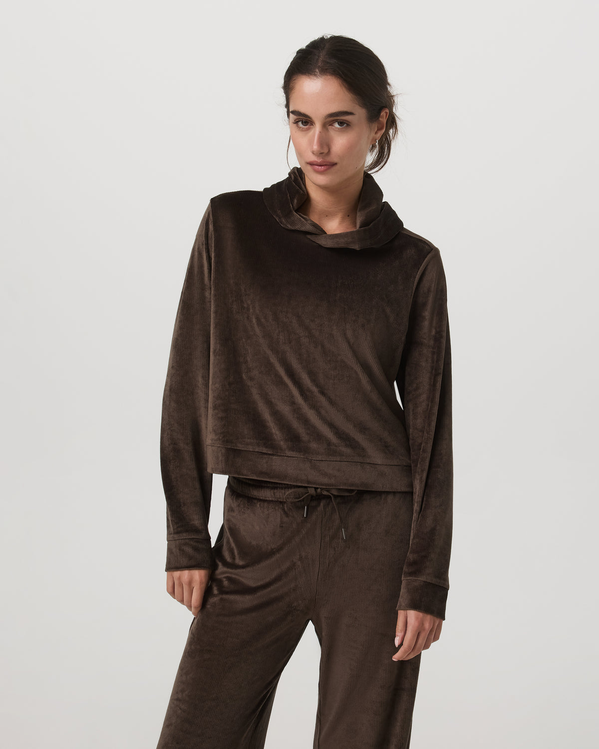 Haven Hoodie Women's Dark Java Hoodie | Vuori Outlet