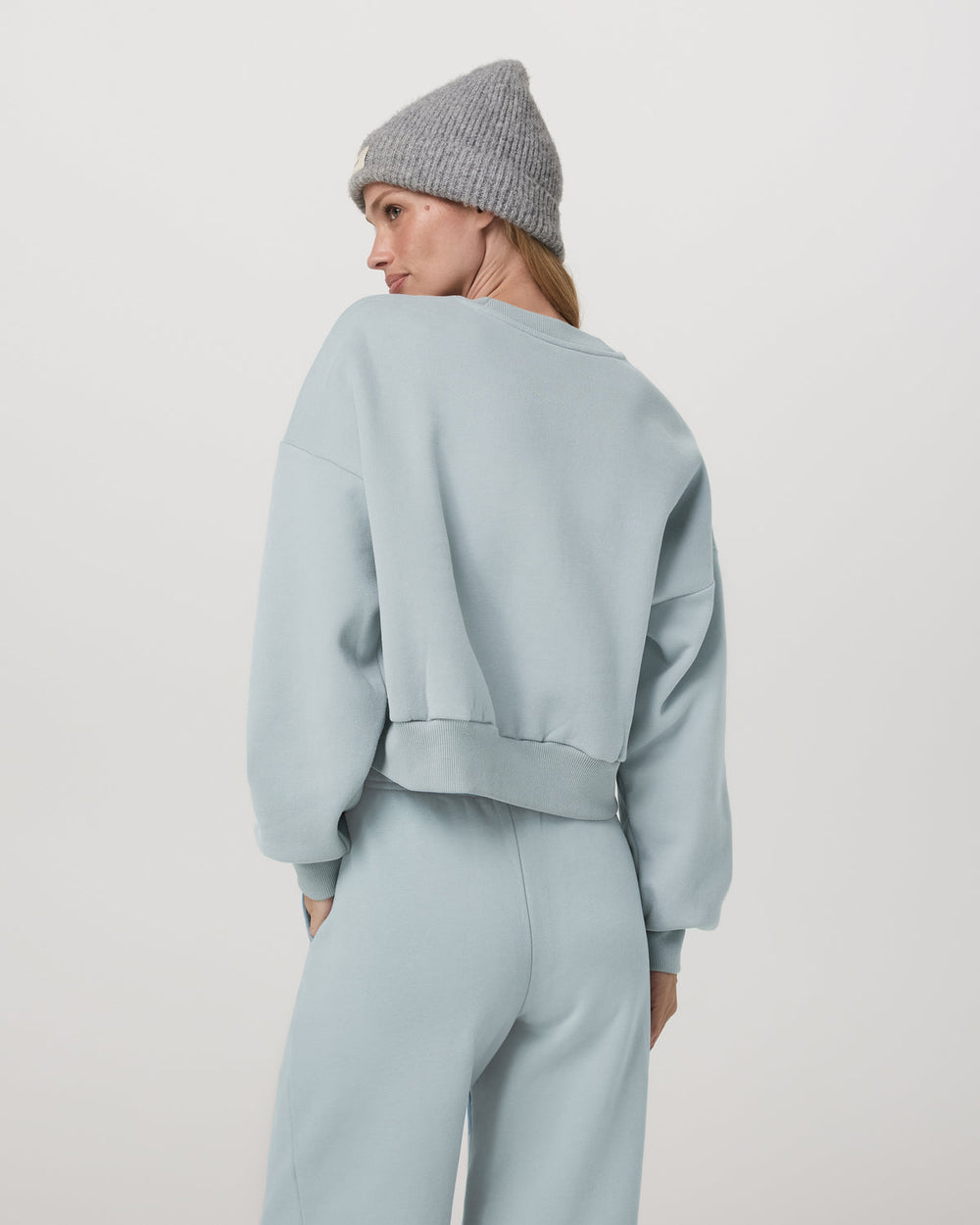 Restore Mini Crew Women's Blue Haze Crewneck | Vuori Sale