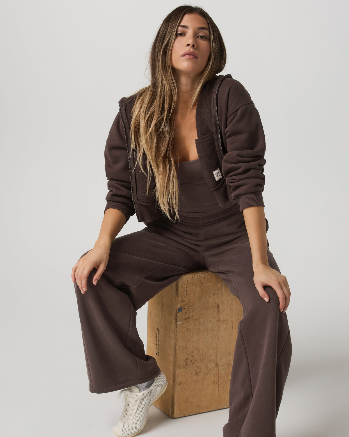 Restore Mini Full Zip Hoodie Women's Java Jacket | Vuori On sale