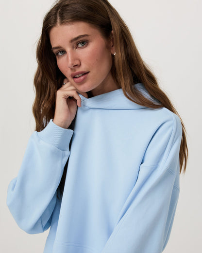 Sedona Pullover Hoodie Women's Crystal Blue Hoodie | Vuori Outlet
