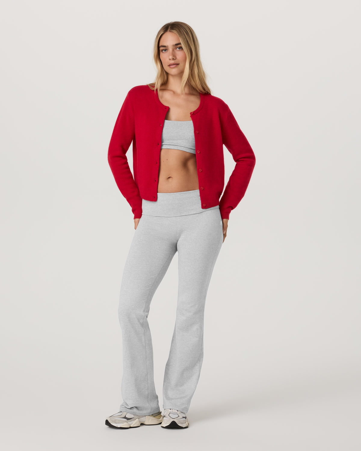 Émilie Cashmere Cardi Women's Cherry Cardi | Vuori On sale