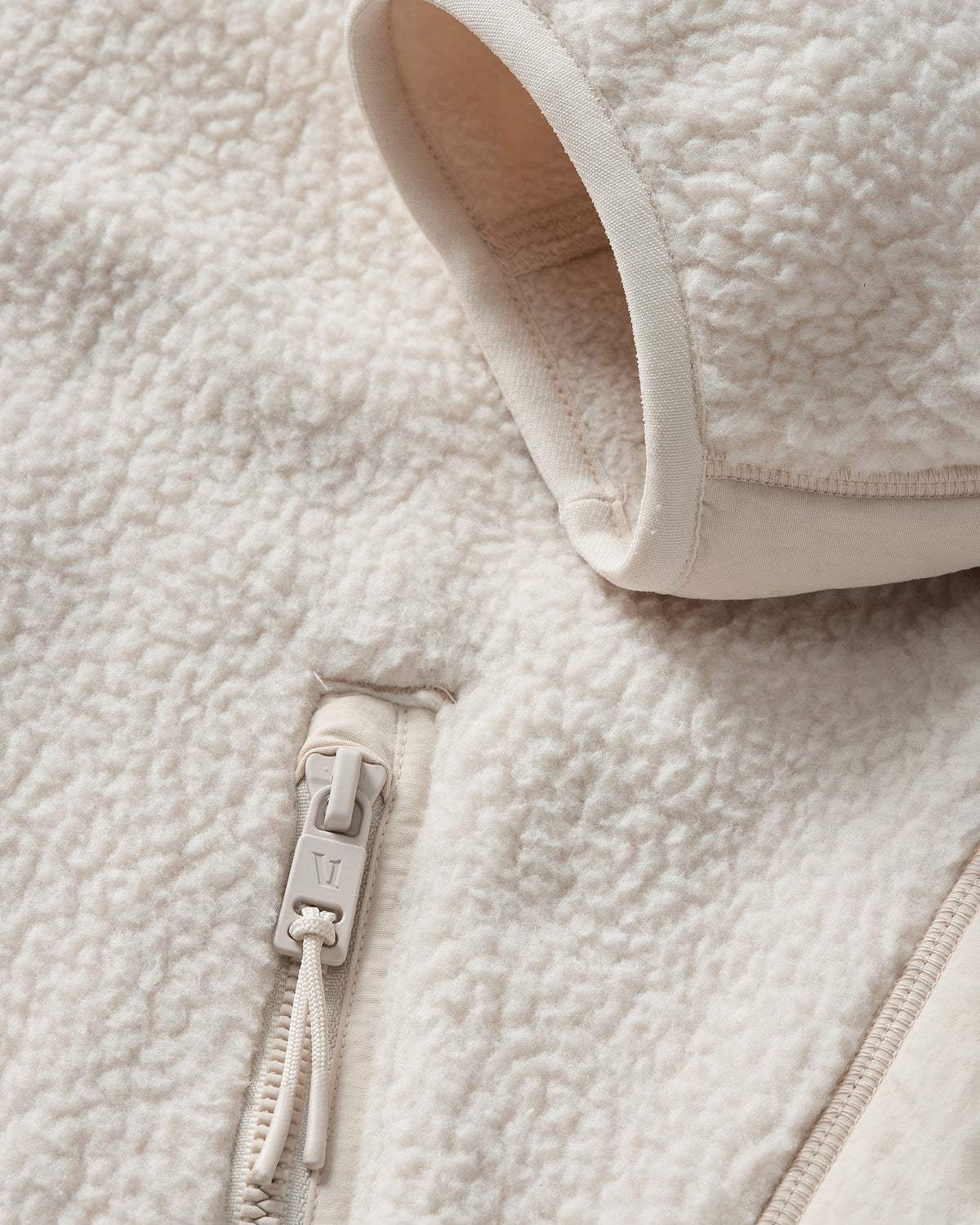Alpine Jacket Women's Cozy Fleece Jacket in Bone | Vuori US