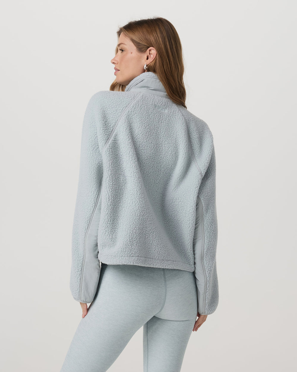 Alpine Jacket Women's Cozy Fleece Jacket in Blue Haze | Vuori Clothing