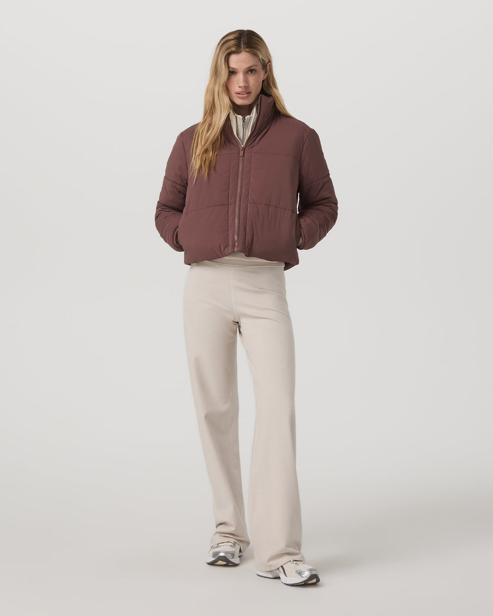 Canyon Insulated Venture Jacket Women's Sable Full-Zip | Vuori