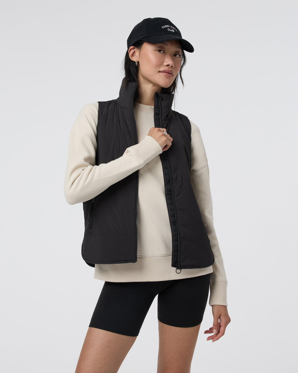 Canyon Insulated Vest Women's Black Vest | Vuori Discount