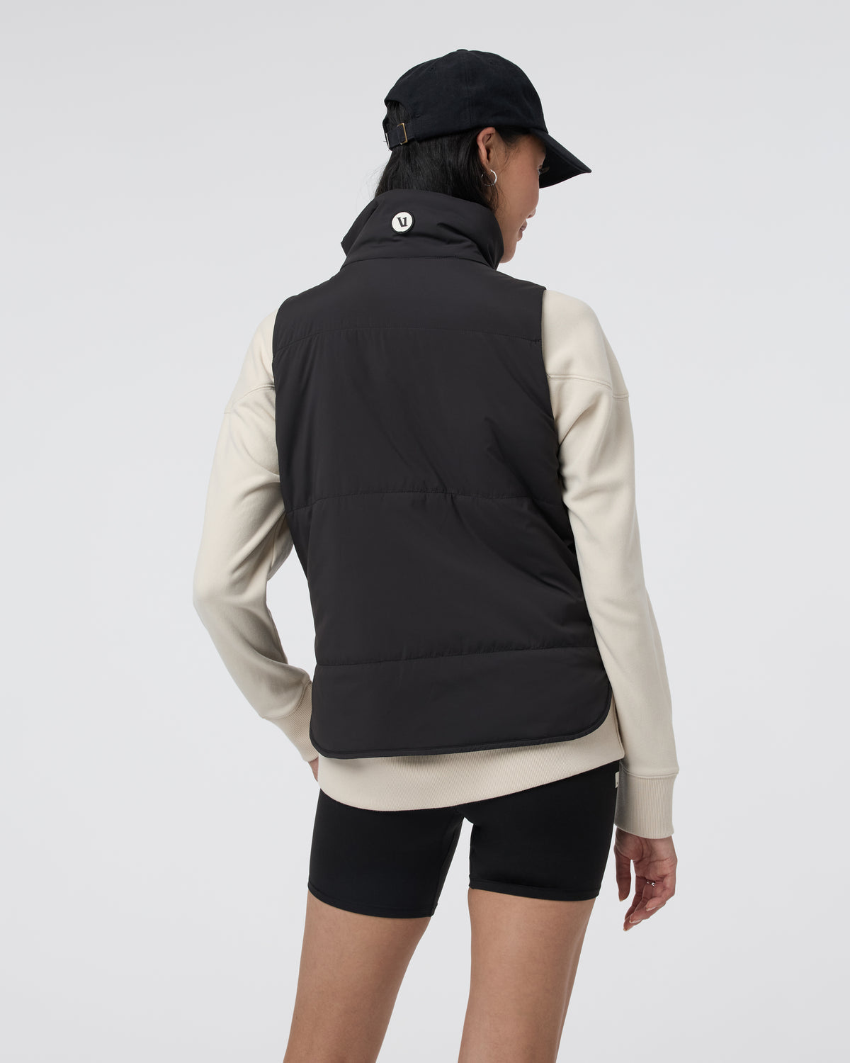 Canyon Insulated Vest Women's Black Vest | Vuori Discount