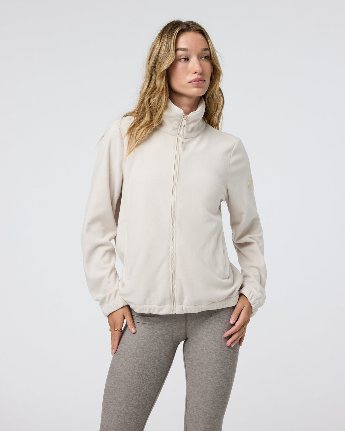 Women's Aspen Full Zip Dune Fleece Pullover | Vuori On sale