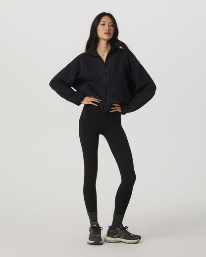 Alpine Jacket Women's Cozy Fleece Jacket in Black| Vuori | Vuori Online