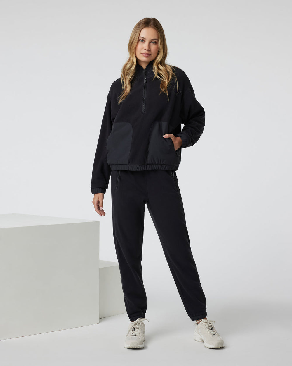 Women's Aspen Half Zip Black Fleece Pullover | Vuori US