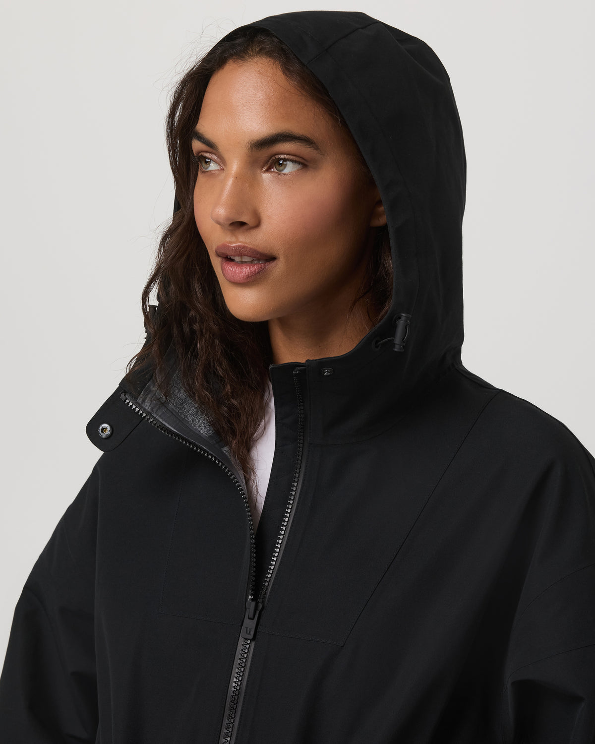 Pfeiffer Rain Jacket Black | Vuori