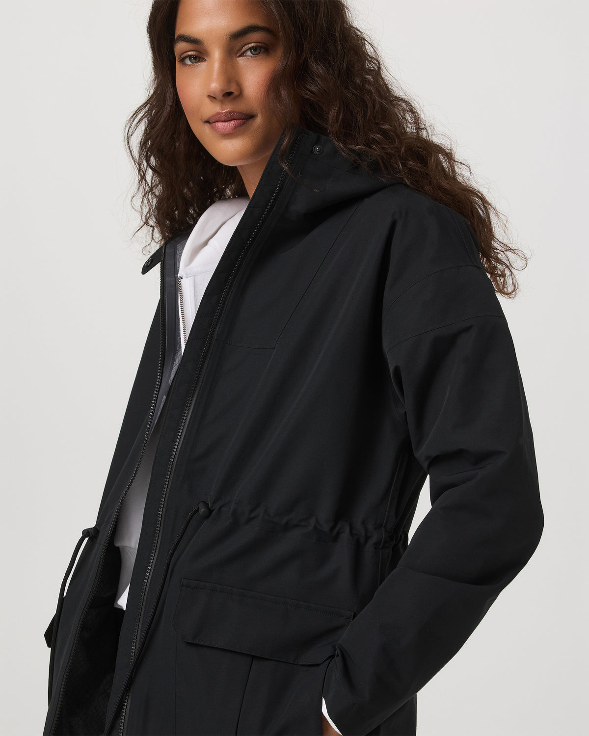 Pfeiffer Rain Jacket Black | Vuori
