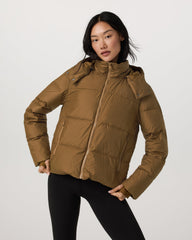 Alta Down Jacket Women's Puffer Jacket in Rum | Vuori US