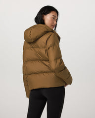 Alta Down Jacket Women's Puffer Jacket in Rum | Vuori US