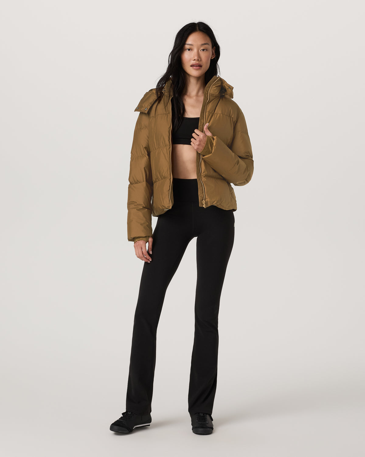Alta Down Jacket Women's Puffer Jacket in Rum | Vuori US