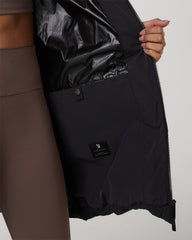 Mammoth Down Parka Women's Black Insulated Jacket | Vuori Clothing
