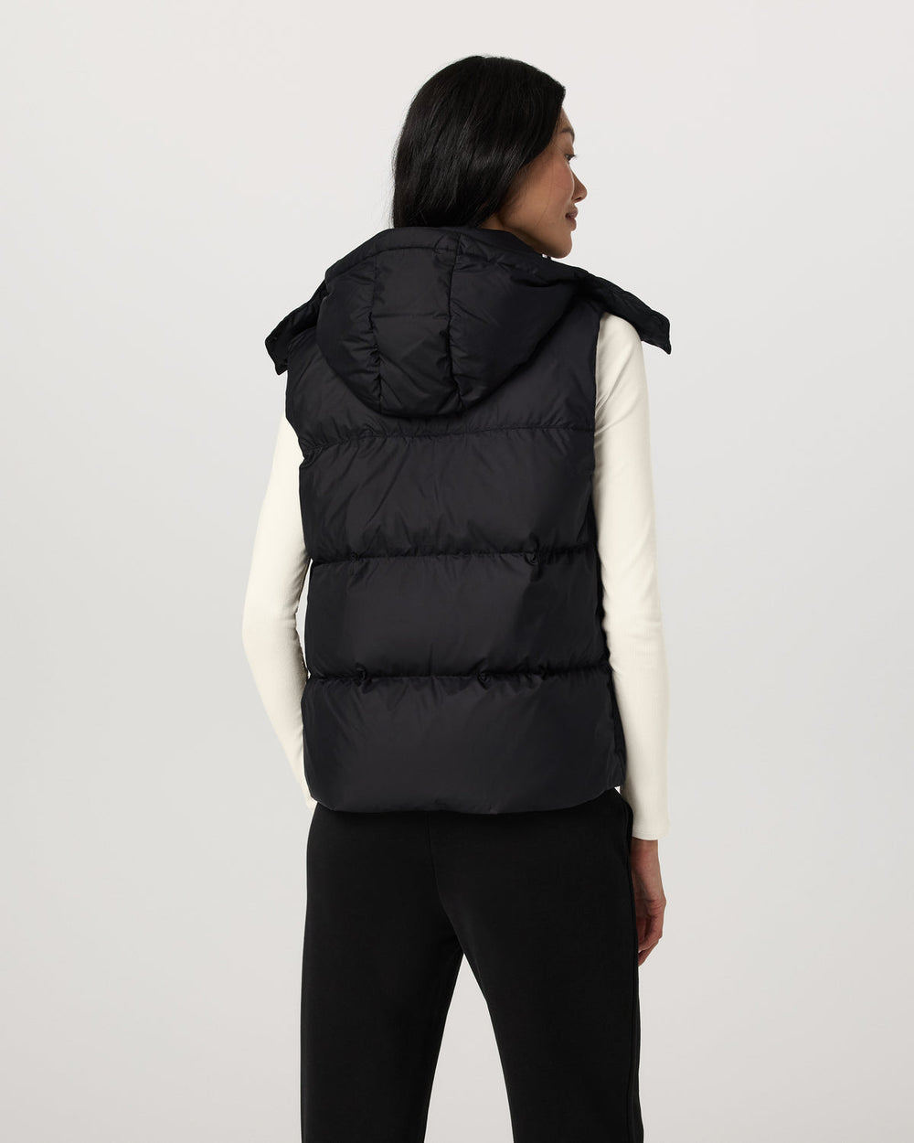 Alta Down Vest Women's Black Sleeveless Vest | Vuori Online