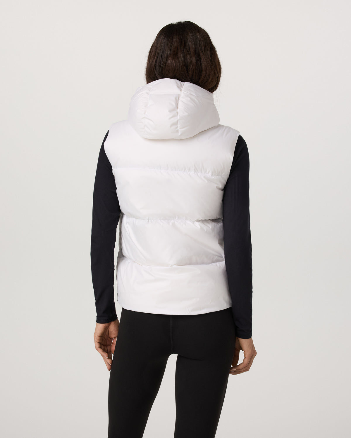 Alta Down Vest Women's White Sleeveless Vest | Vuori