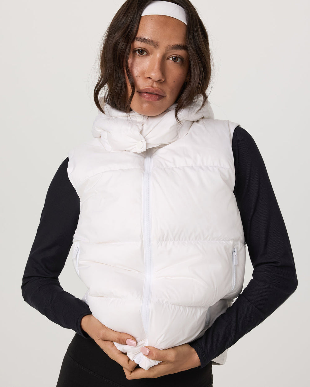 Alta Down Vest Women's White Sleeveless Vest | Vuori