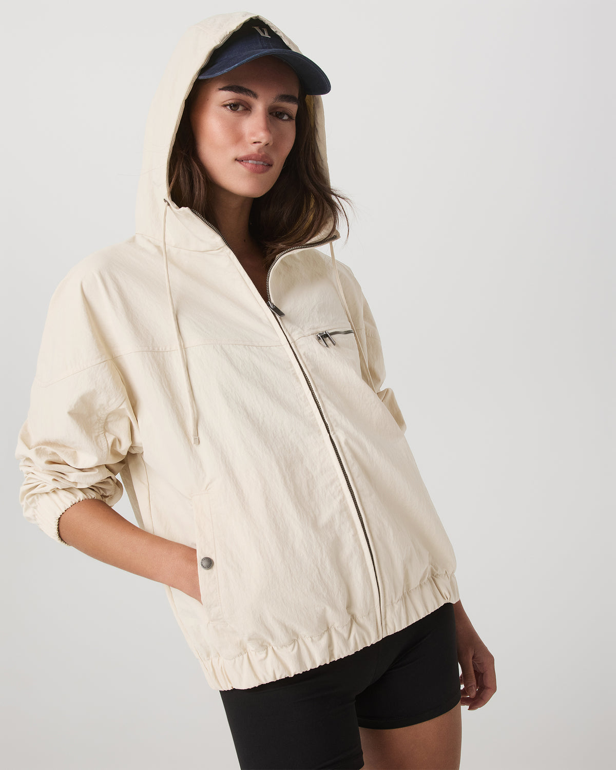 Ventana Jacket Women's Bone Transitional Lifestyle Jacket | Vuori Sale