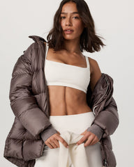 Vail Long Down Jacket Women's Huckleberry Down Coat | Vuori On sale