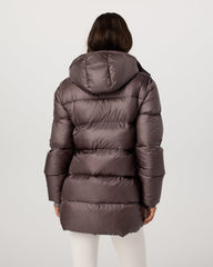 Vail Long Down Jacket Women's Huckleberry Down Coat | Vuori On sale