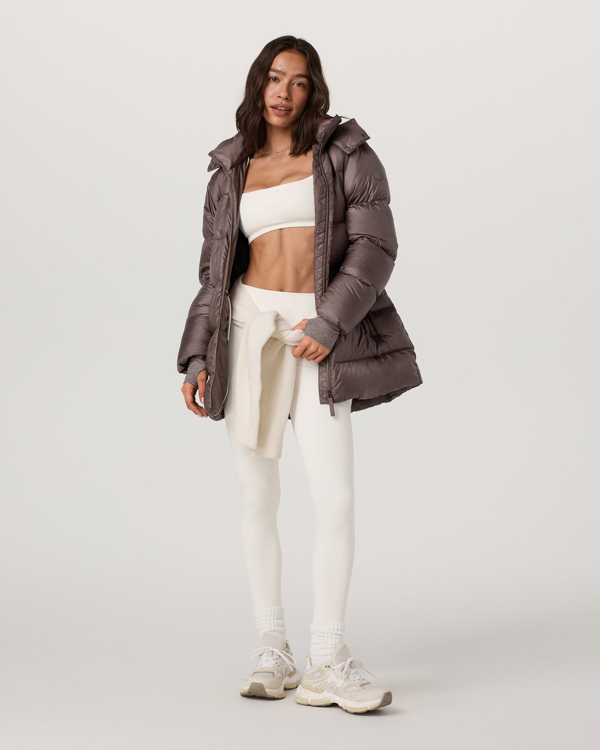 Vail Long Down Jacket Women's Huckleberry Down Coat | Vuori On sale