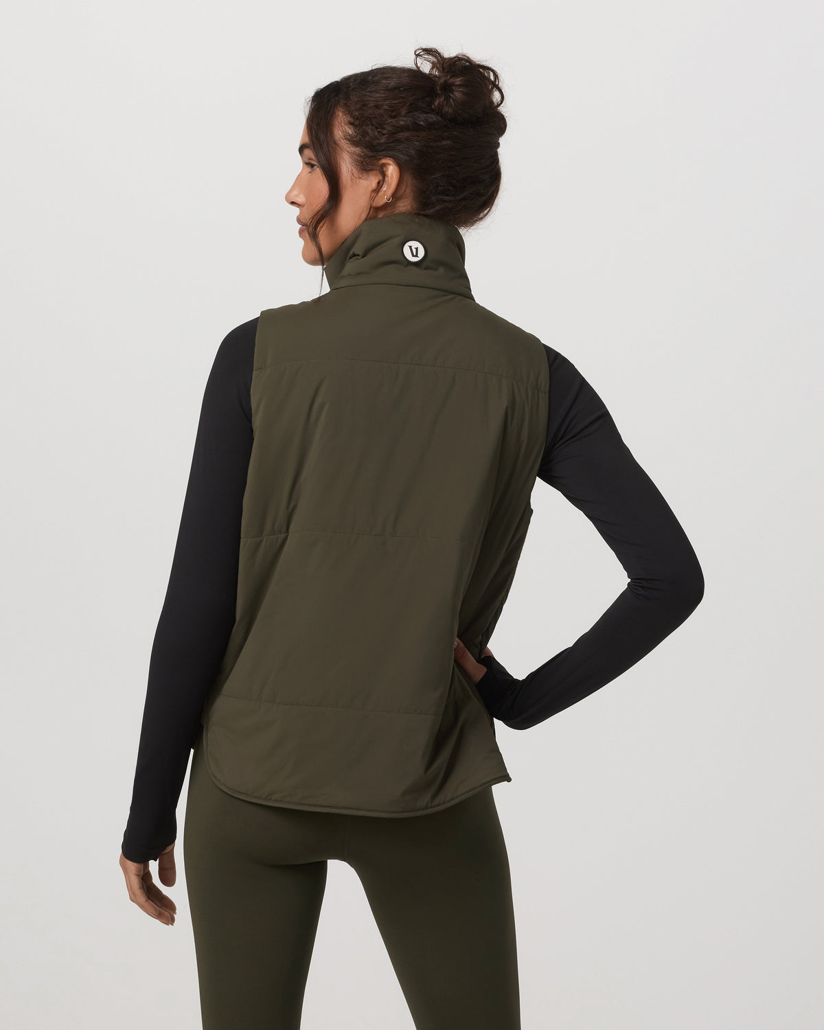 Canyon Insulated Vest Women's Olive Lightweight Vest | Vuori Clothing