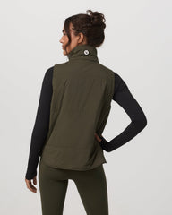 Canyon Insulated Vest Women's Olive Lightweight Vest | Vuori Clothing