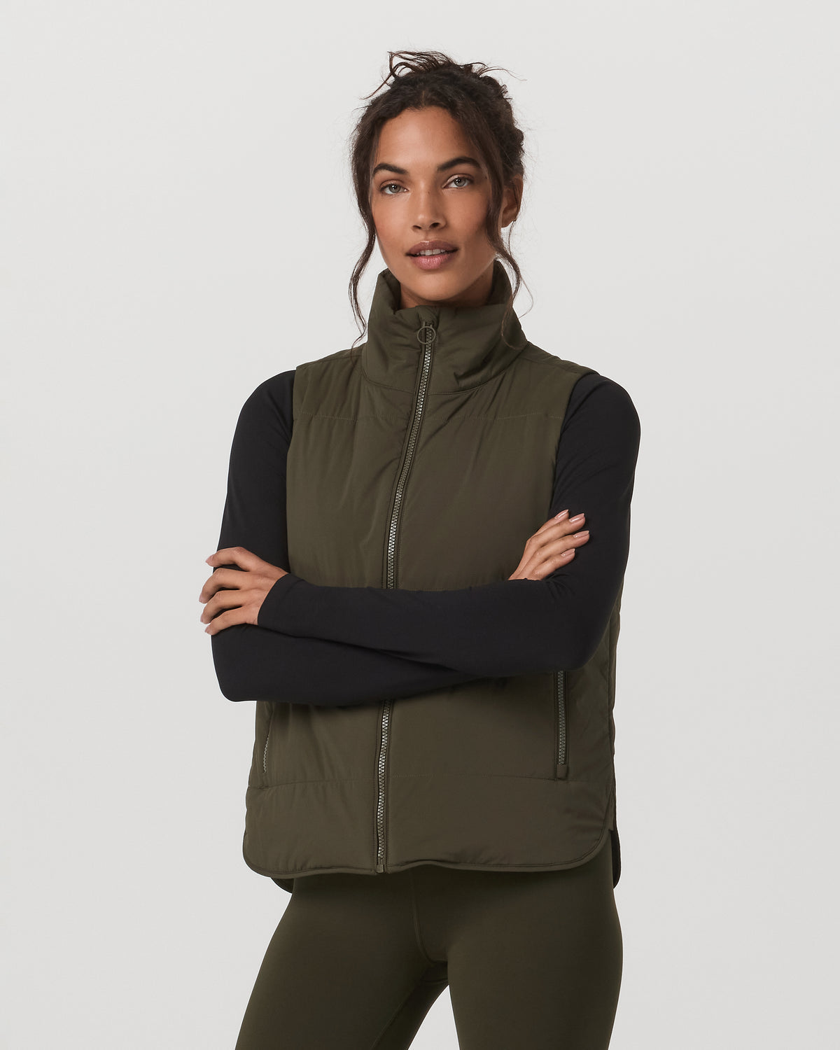 Canyon Insulated Vest Women's Olive Lightweight Vest | Vuori Clothing