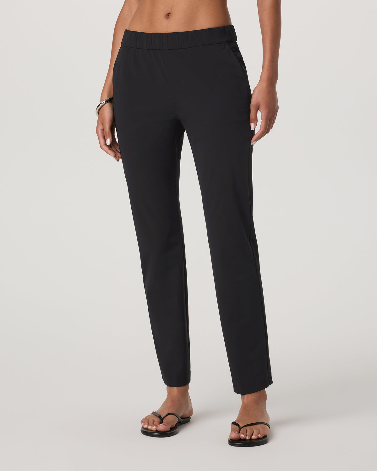 Miles Ankle Pant Black | Vuori Online