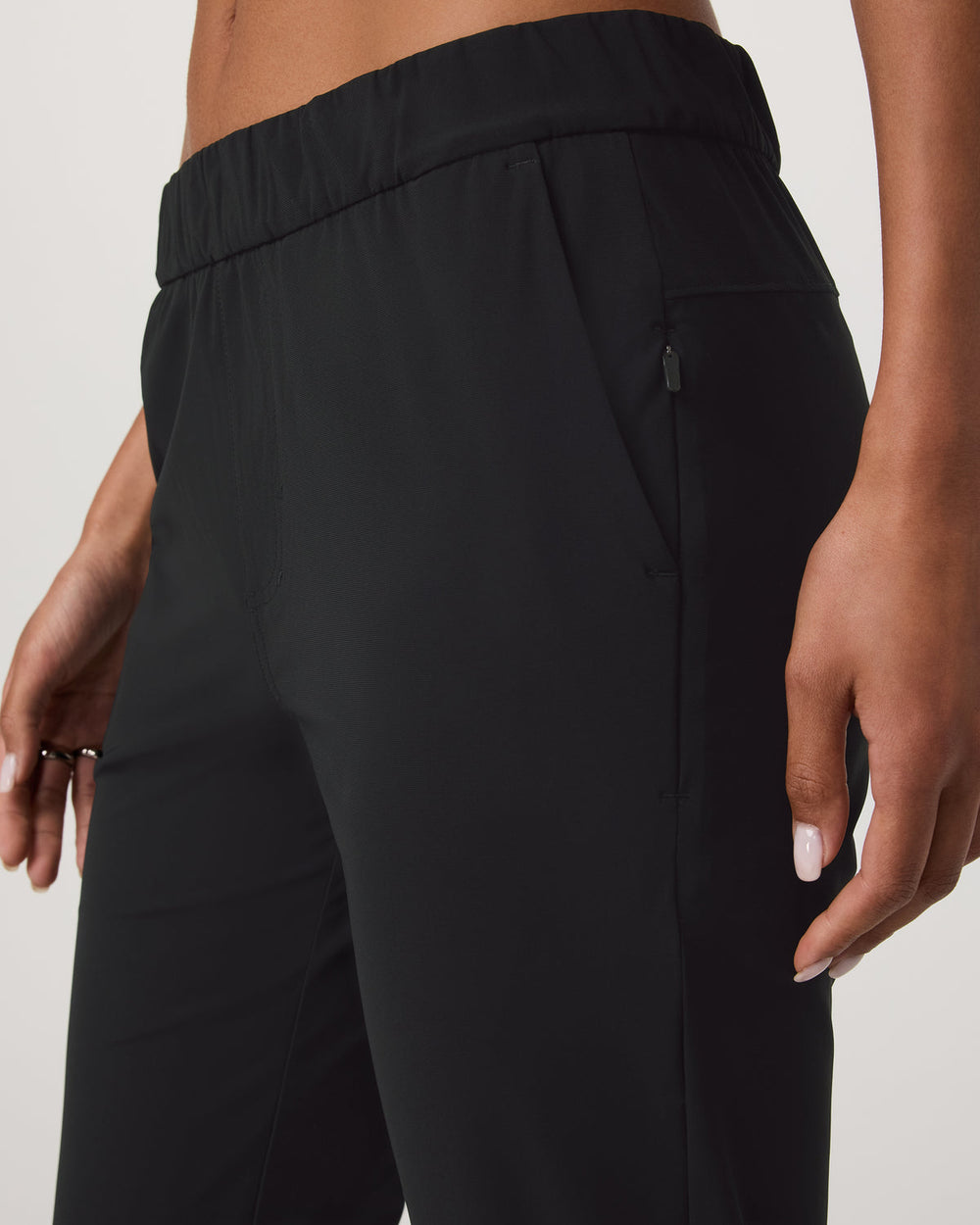 Miles Ankle Pant Black | Vuori Online