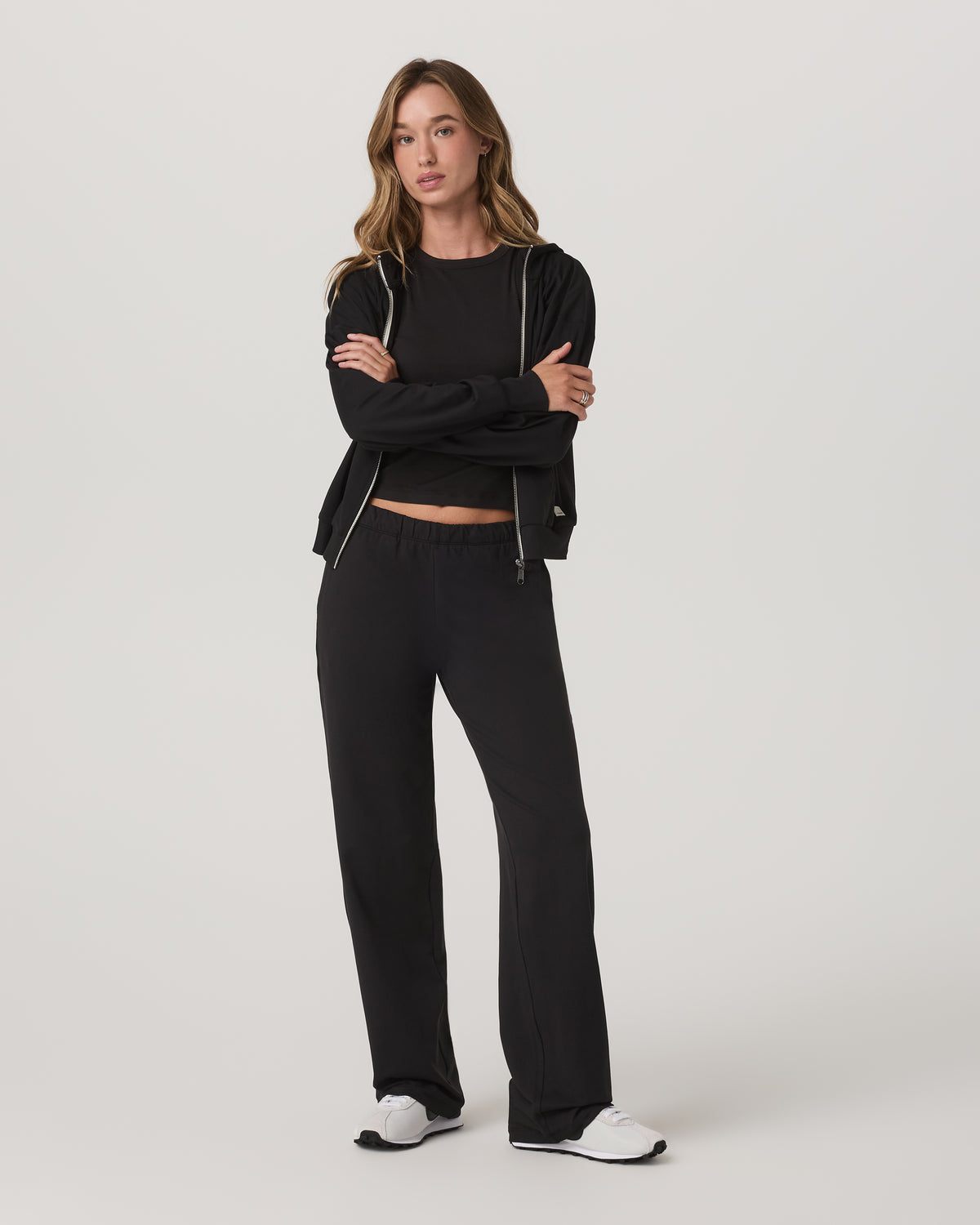 Halo Straight Leg Pant Women's Solid Black Pants | Vuori Clothing