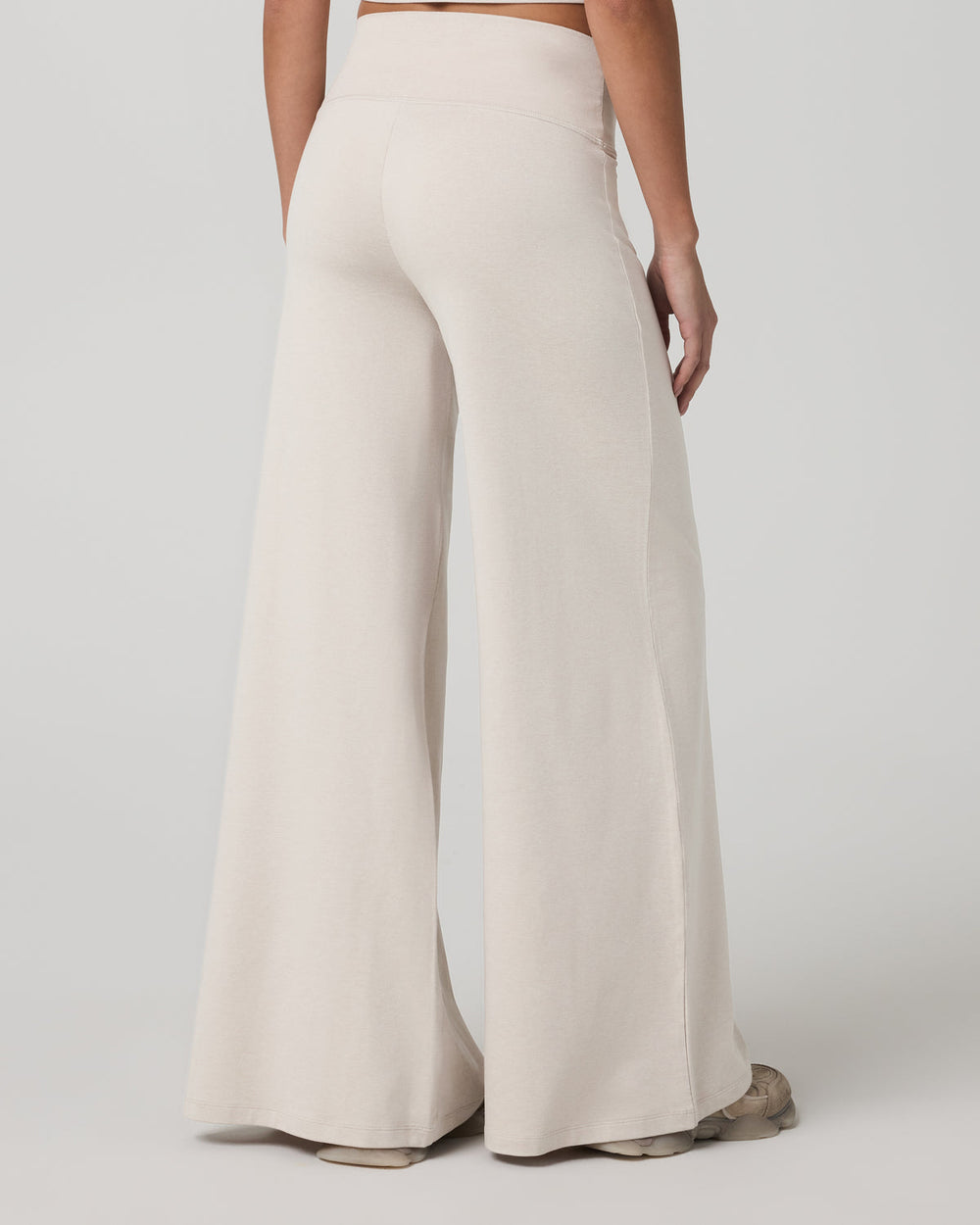 Halo Easy Wideleg Pant Women's Ecru Heather Pants | Vuori