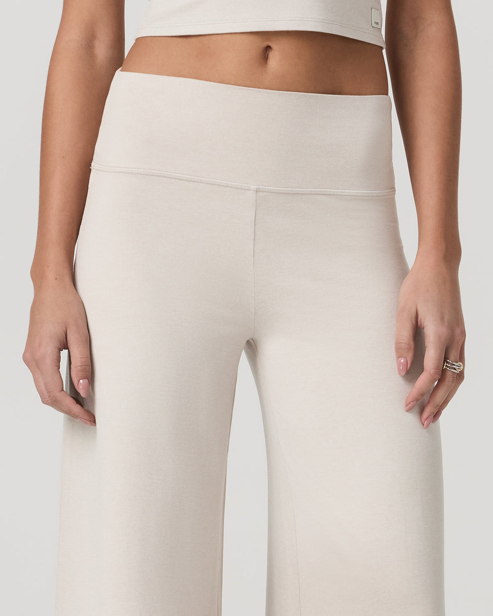 Halo Easy Wideleg Pant Women's Ecru Heather Pants | Vuori