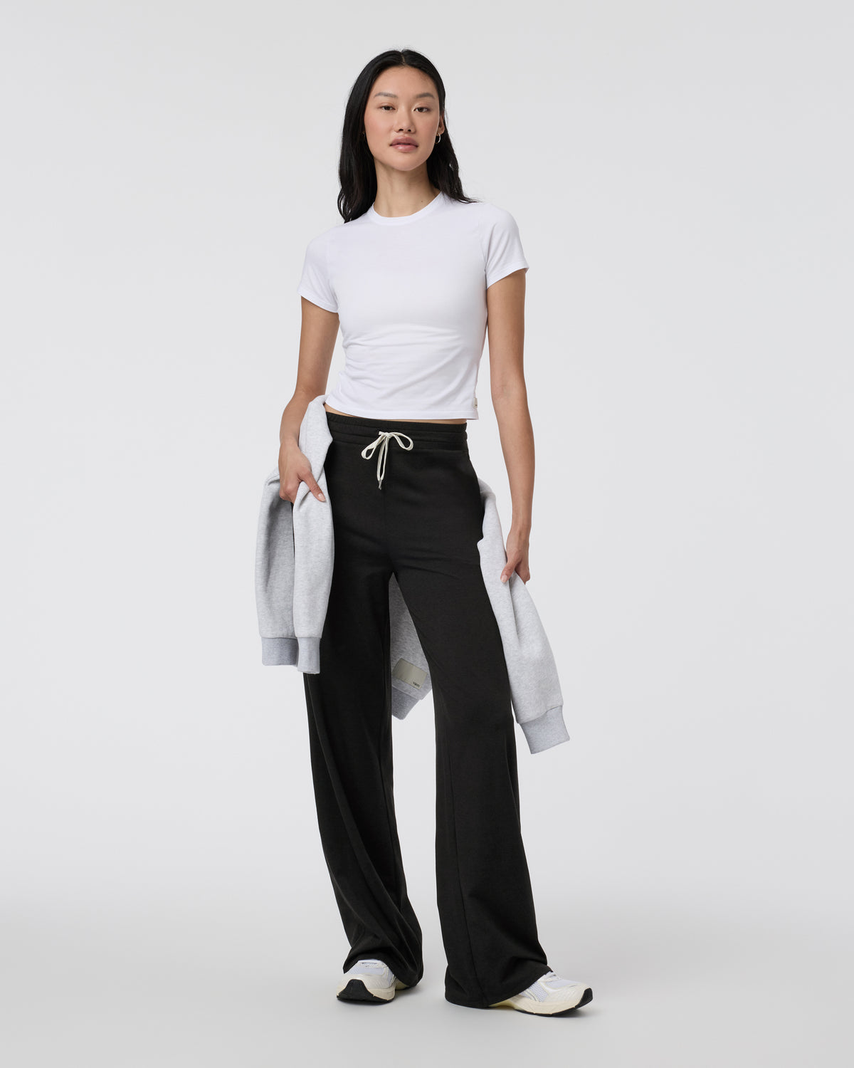 Halo Essential Wideleg - Long Black Heather | Vuori Discount