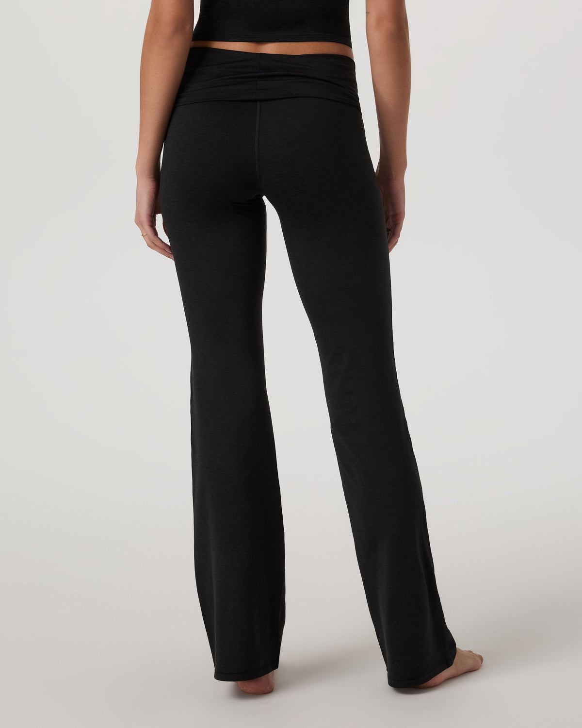 Halo Foldover Pant Black Heather | Vuori On sale
