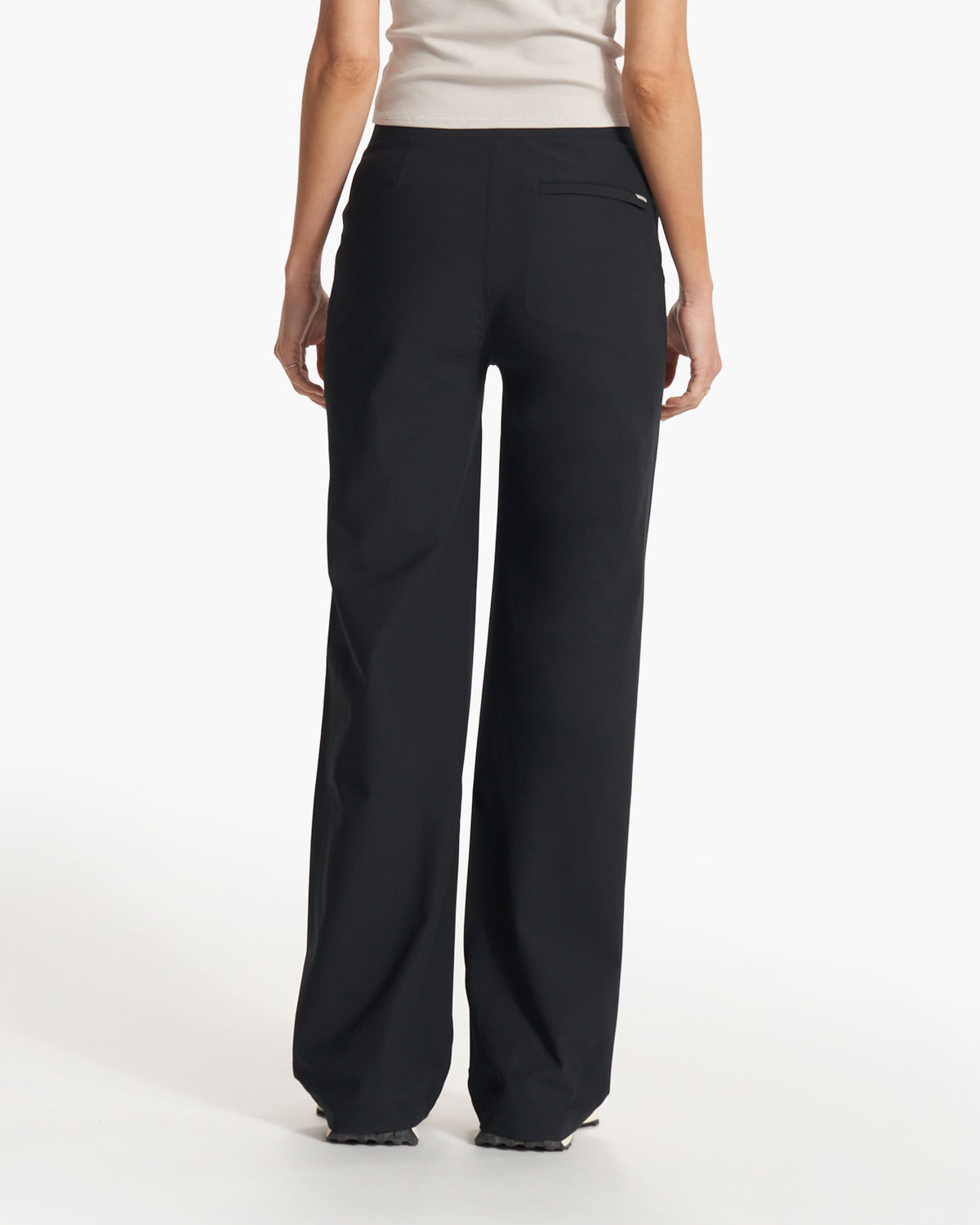 Women's Meta Wideleg Black Tailored Pants | Vuori US