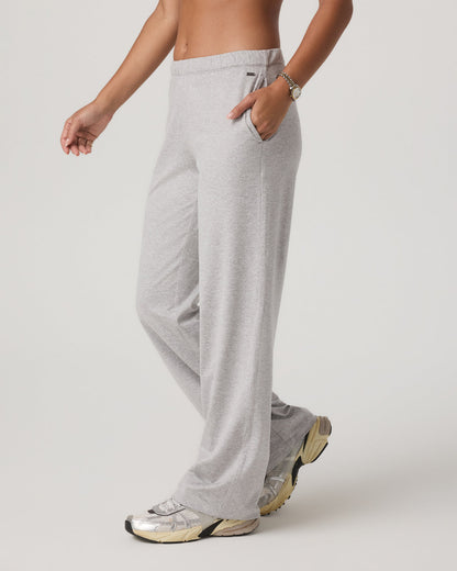 Women's Halo Modern Straight Leg Pant-Short Pale Grey | Vuori Discount