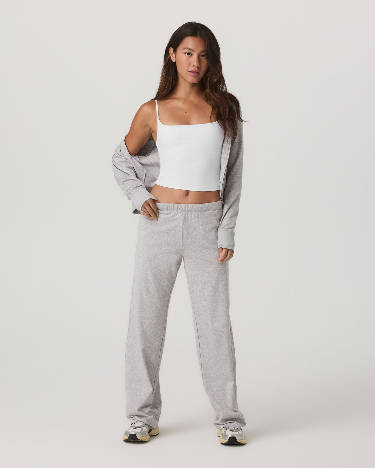 Women's Halo Modern Straight Leg Pant-Short Pale Grey | Vuori Discount
