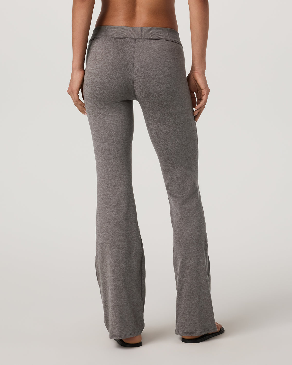 Halo Flare Pant Women's Chia Heather Pants | Vuori For sale