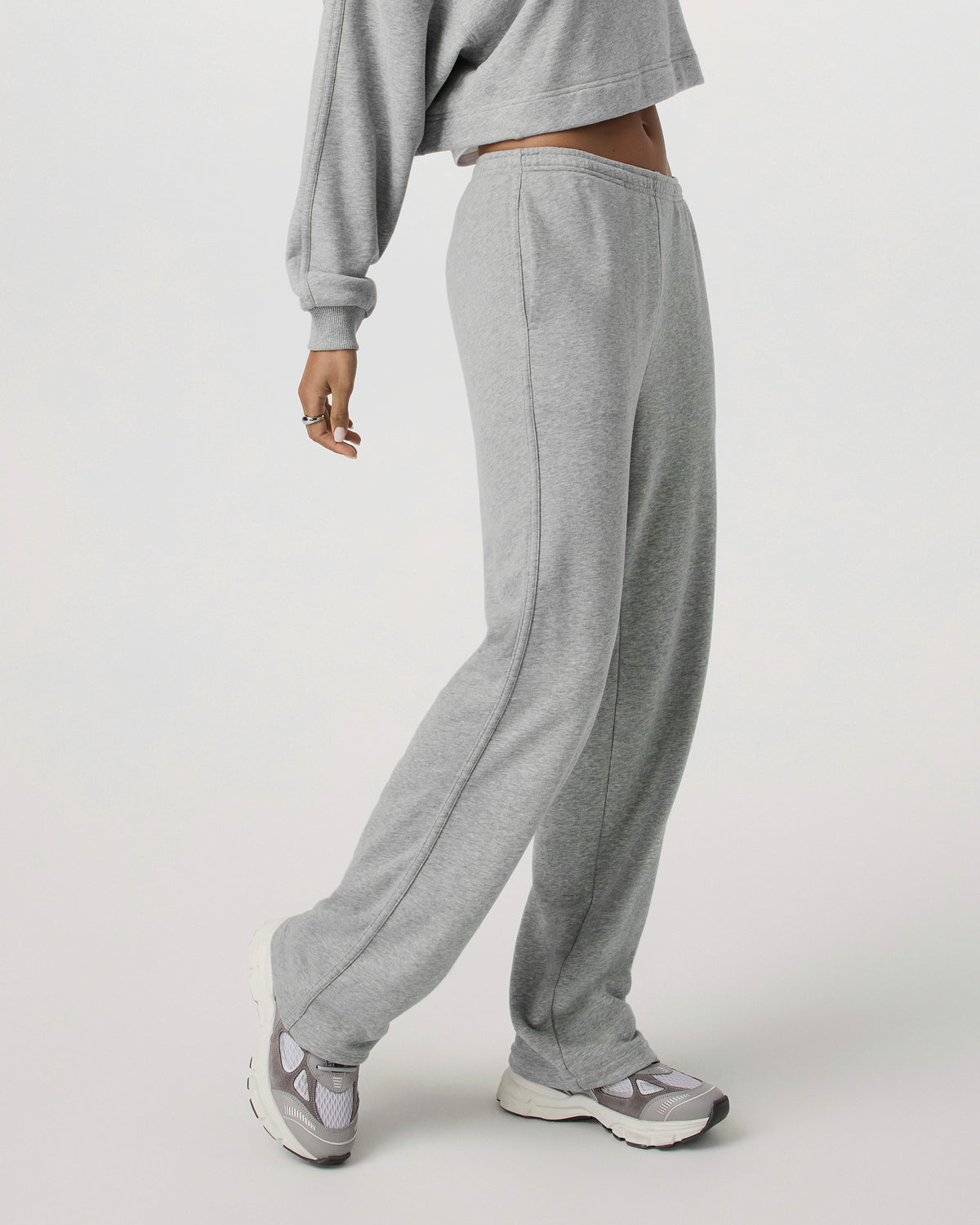 Sedona Straight Leg Sweatpant - Short Light Heather | Vuori Outlet