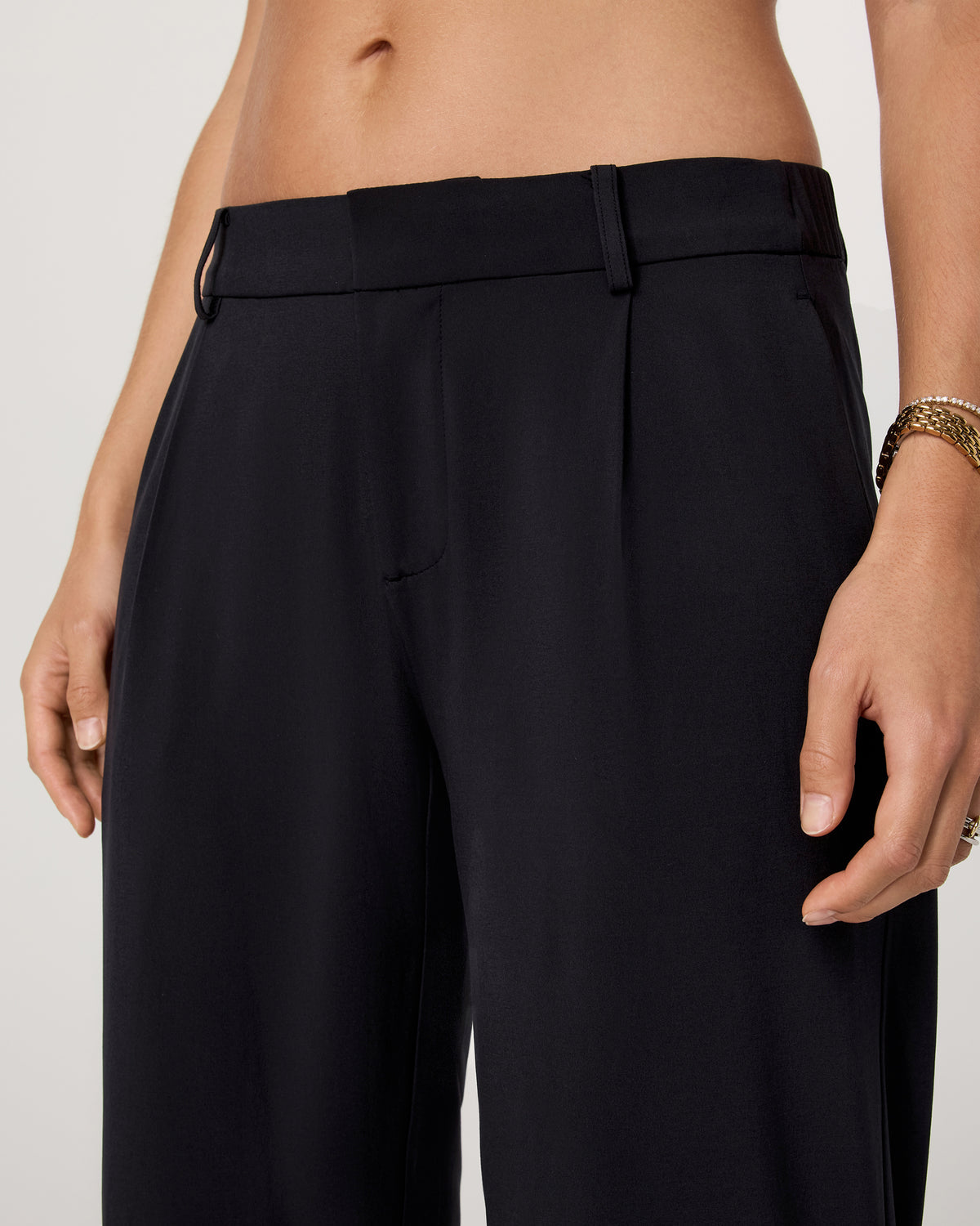 Villa Low Slung Trouser Women's Black Low-Rise Pants | Vuori Sale