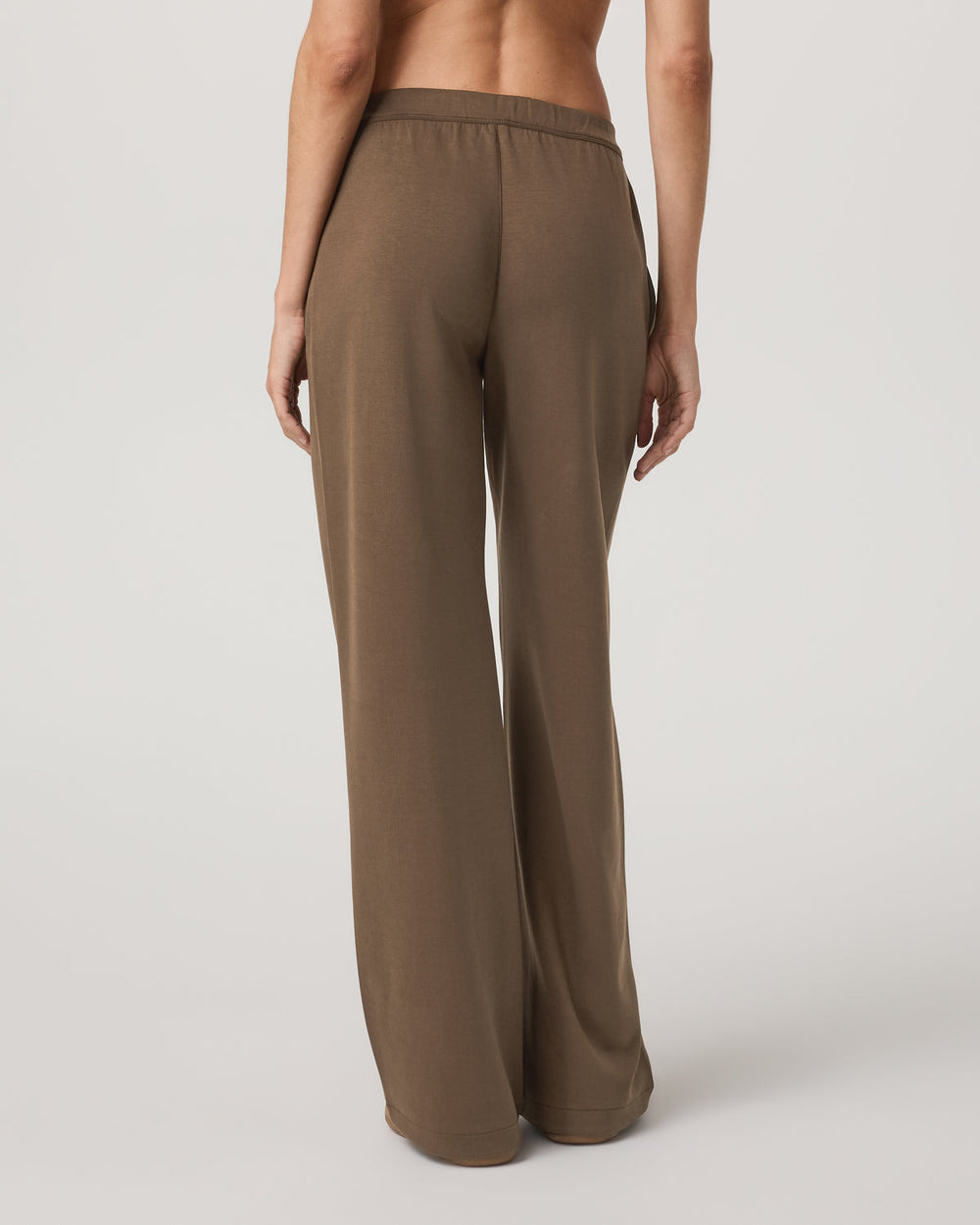 Compose Wideleg Pant Espresso Mid-High Rise Pants | Vuori Outlet