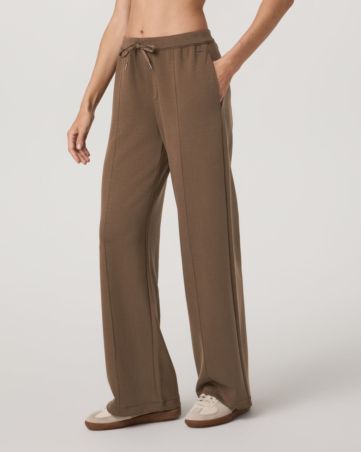Compose Wideleg Pant Espresso Mid-High Rise Pants | Vuori Outlet