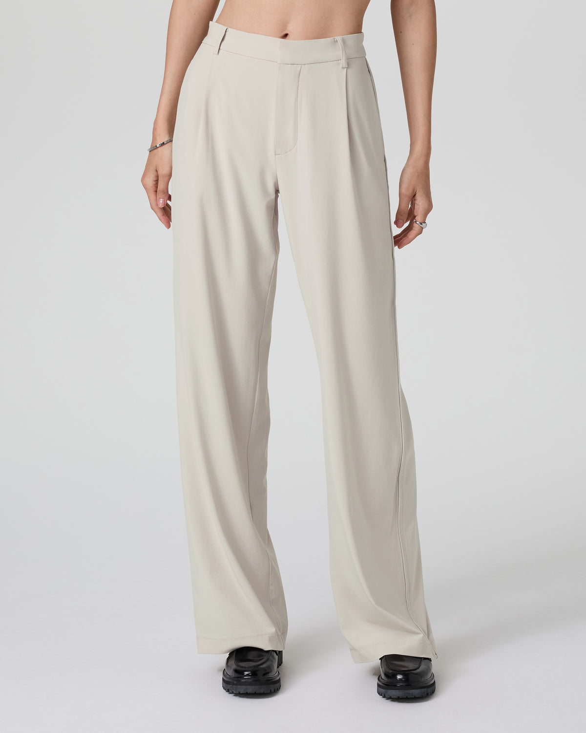 Villa Trouser Women's Mushroom Tailored Pants | Vuori US