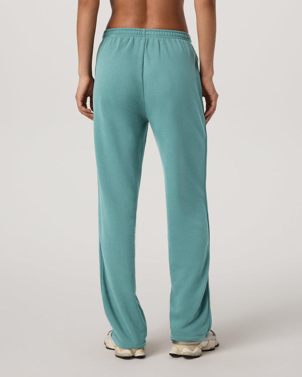 Sedona Straight Leg Sweatpant Women's Bluegrass Pants | Vuori