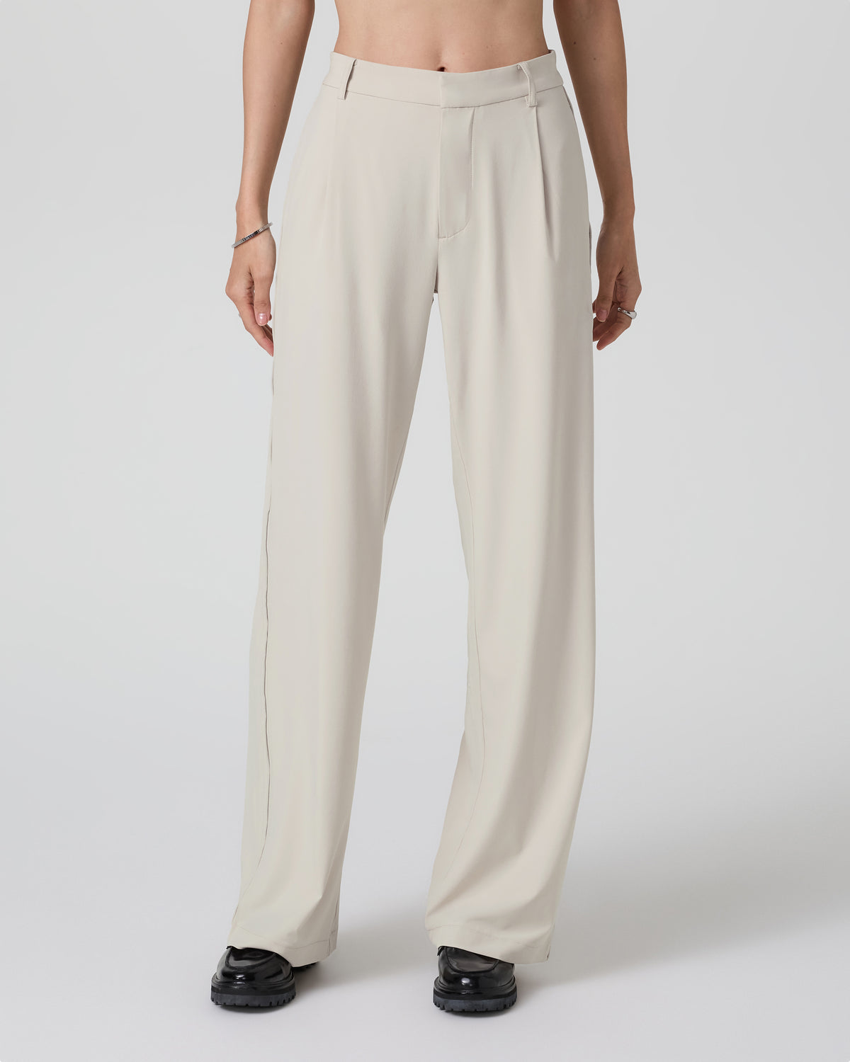 Villa Trouser-Long Mushroom Tailored Pants | Vuori Online