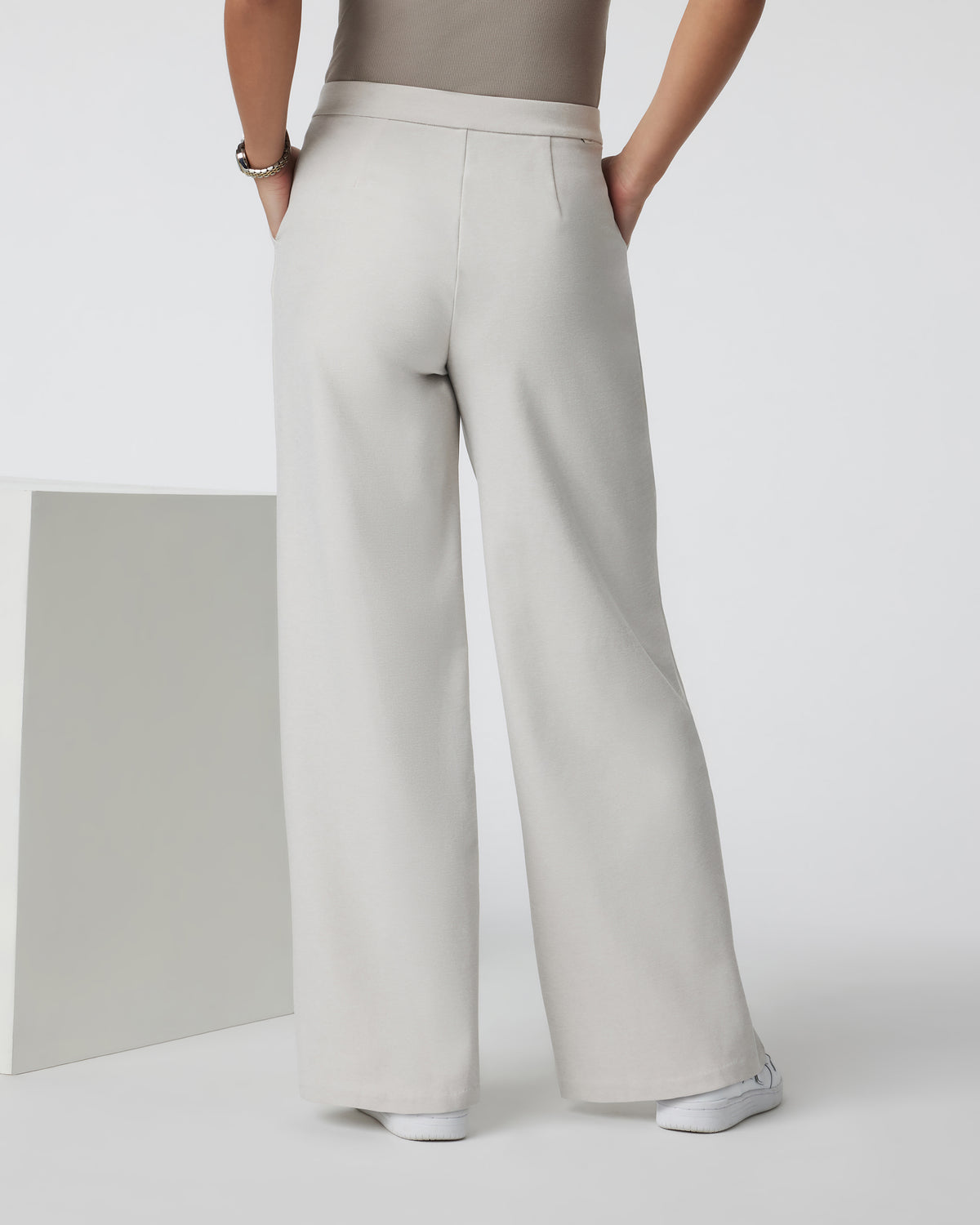 Elevation Trouser-Short Ecru Heather | Vuori Outlet